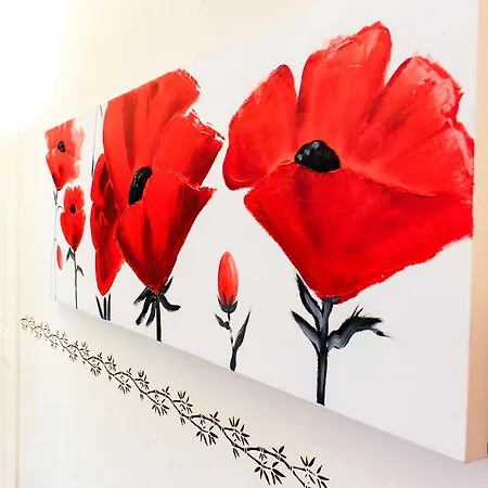 Coquelicot Apartment